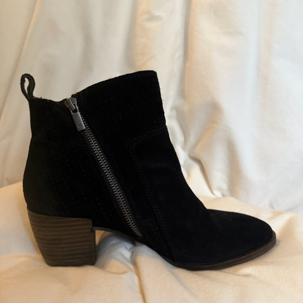 Lucky Brand Basal Black Suede Bootie, Size 8M